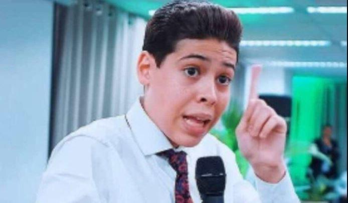 Críticas a “Pastor Mirim” Expõem Divisão nas Igrejas e Preocupações com a Fé Infantil