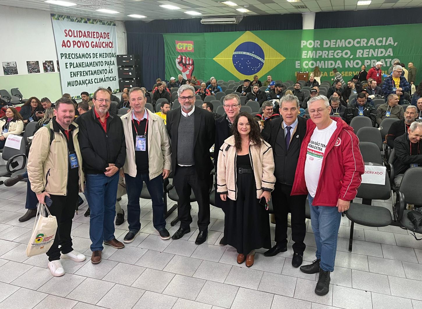 Desembargador Ricardo Fraga Representa o TRT-RS na Abertura do 6º Congresso Estadual da CTB-RS