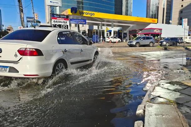 Alagamentos voltam a atingir Praia de Belas por falta de sistema de bombeamento