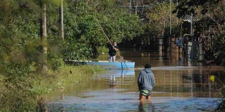 Chuva severa coloca RS em alerta e mobiliza autoridades em todos os níveis