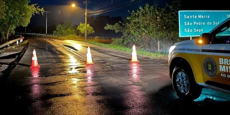 Chuvas Voltam a Causar Colapsos e Interdições em 21 Estradas Estaduais no RS
