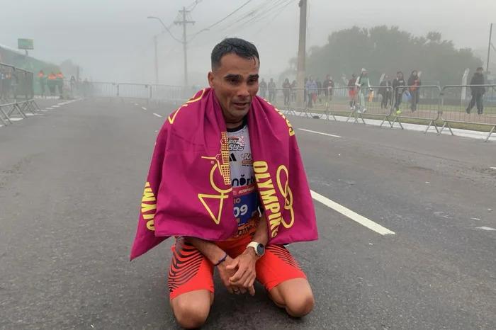 Fábio Jesus quebra recorde da meia-maratona de Porto Alegre com 1h02min24s