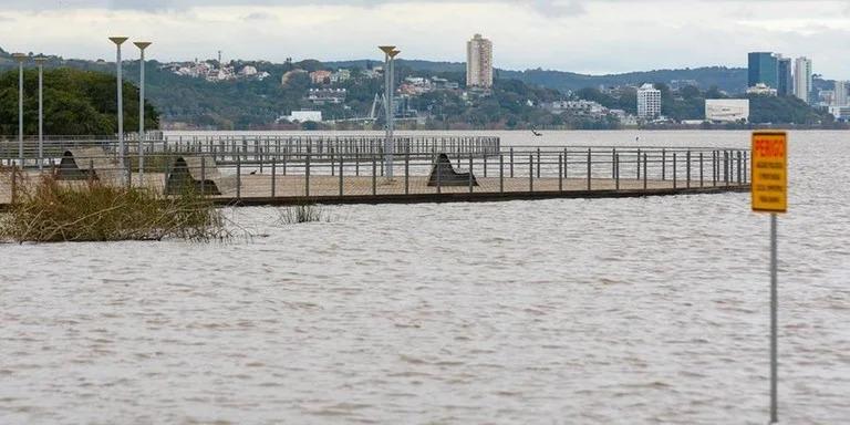Guaíba deve oscilar entre 3m e 3,60m até sexta: Vento Sul segue como principal causa