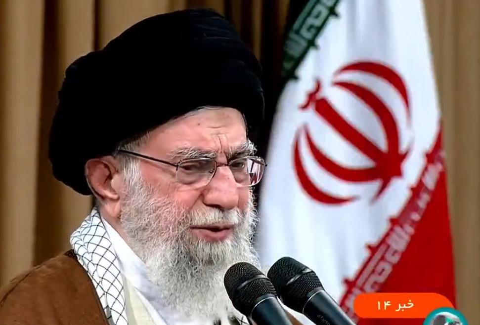 Irã mantém Programa Nuclear após ataques dos EUA, adverte sobre “Consequências Irreparáveis”