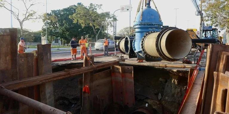 Sistema São João Religado: Nova Válvula de 4 Toneladas Garante Mais Estabilidade Hídrica em Porto Alegre