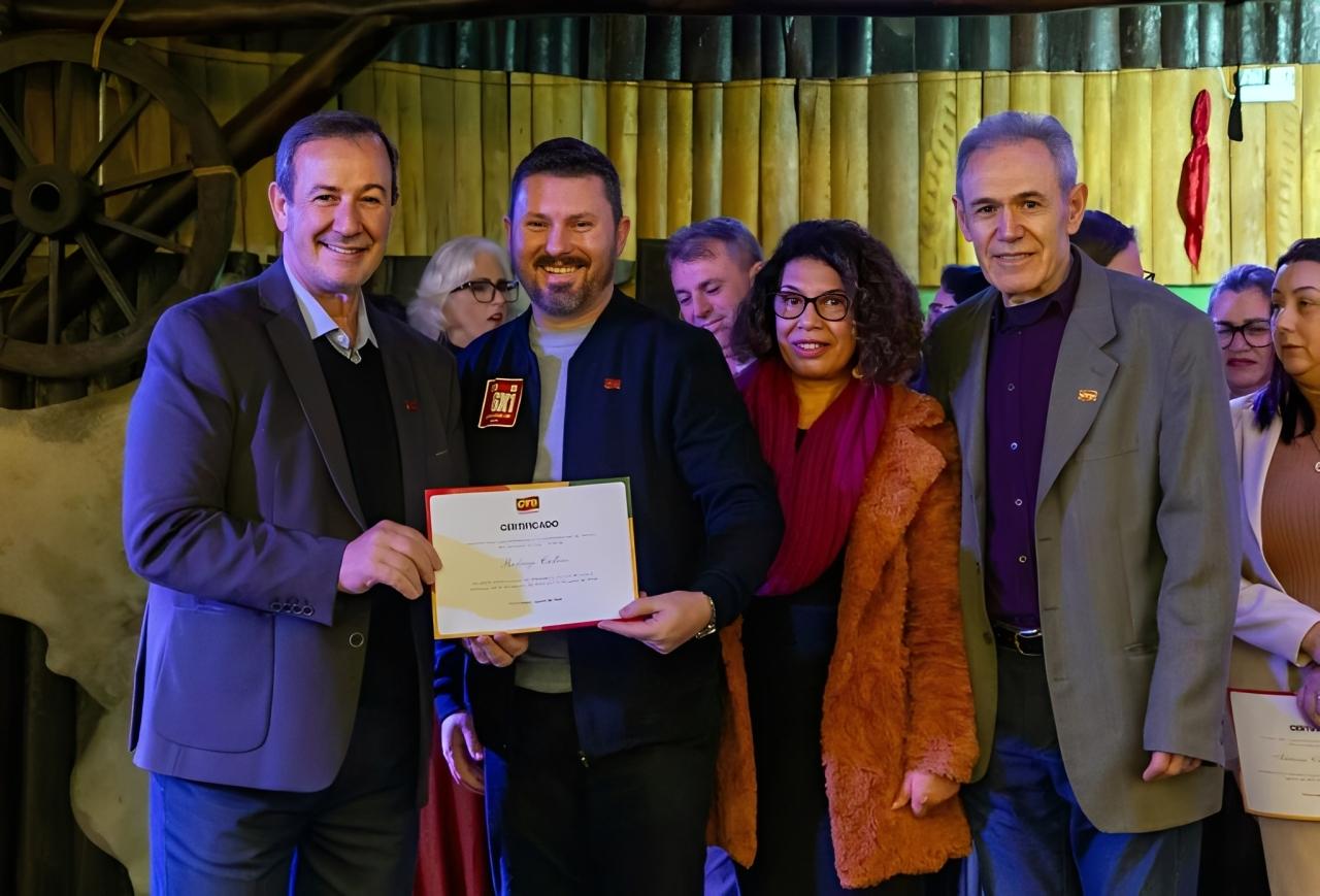 CTB RS empossa nova diretoria e presta homenagem a Guiomar Vidor