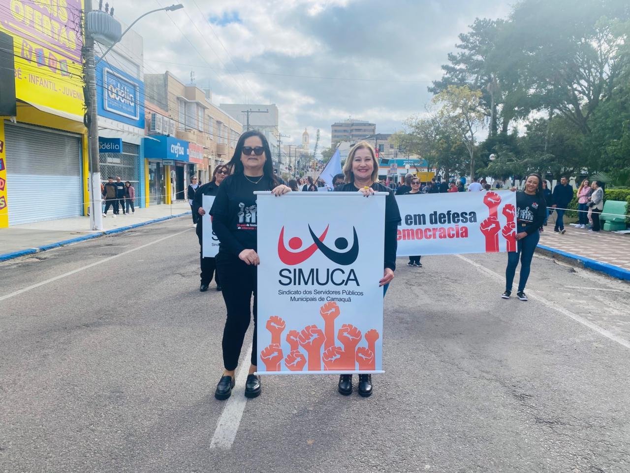 Simuca celebra 35 anos de lutas no maior Desfile Cívico da história de Camaquã
