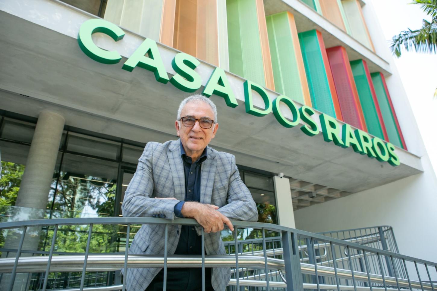 Professor da UFRGS completa 45 anos de uma carreira dedicada a consolidar o RS como referência em genética médica