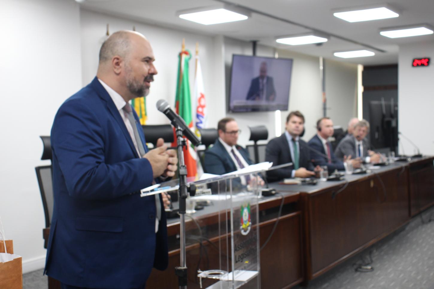 ANMPOL inaugura nova era de cooperação entre Brasil e Polônia com foco em desenvolvimento, cultura e projeção internacional