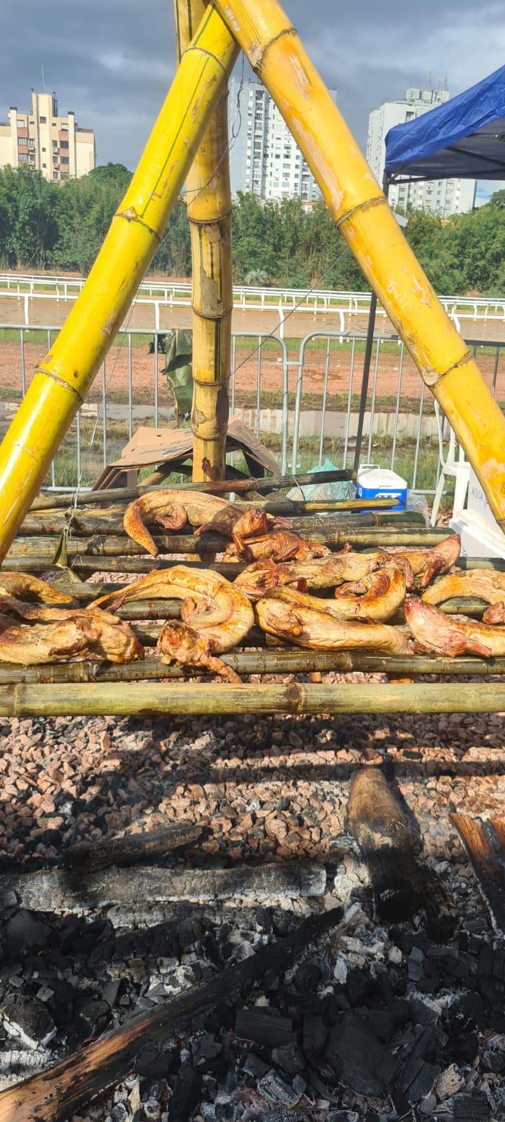 EXPOCHURRASCO QUEBRA RECORDE MUNDIAL E TEM PROTAGONISMO FEMININO NO FOGO
