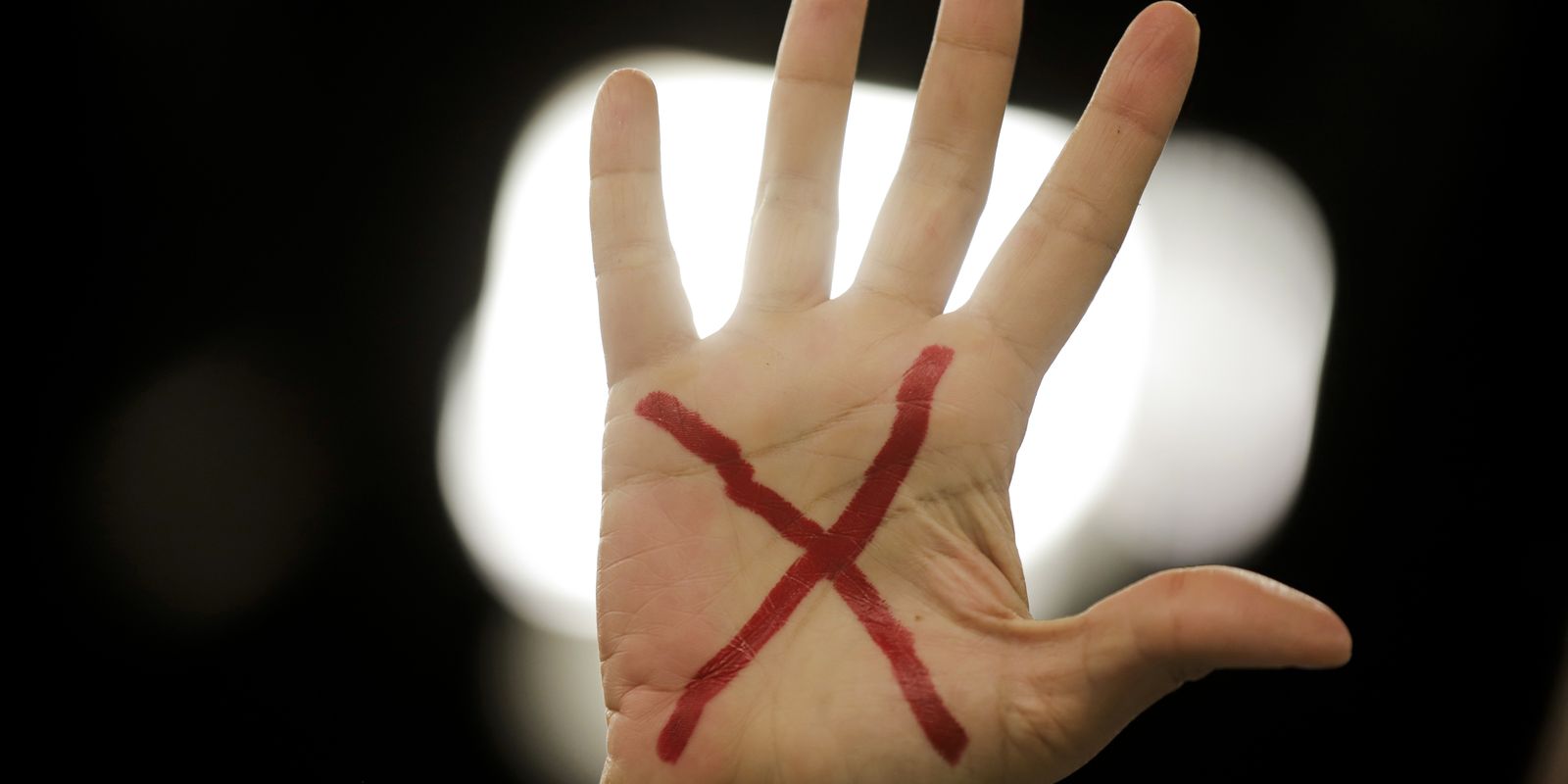 Saiba quais são as novas leis que ampliam a proteção às mulheres