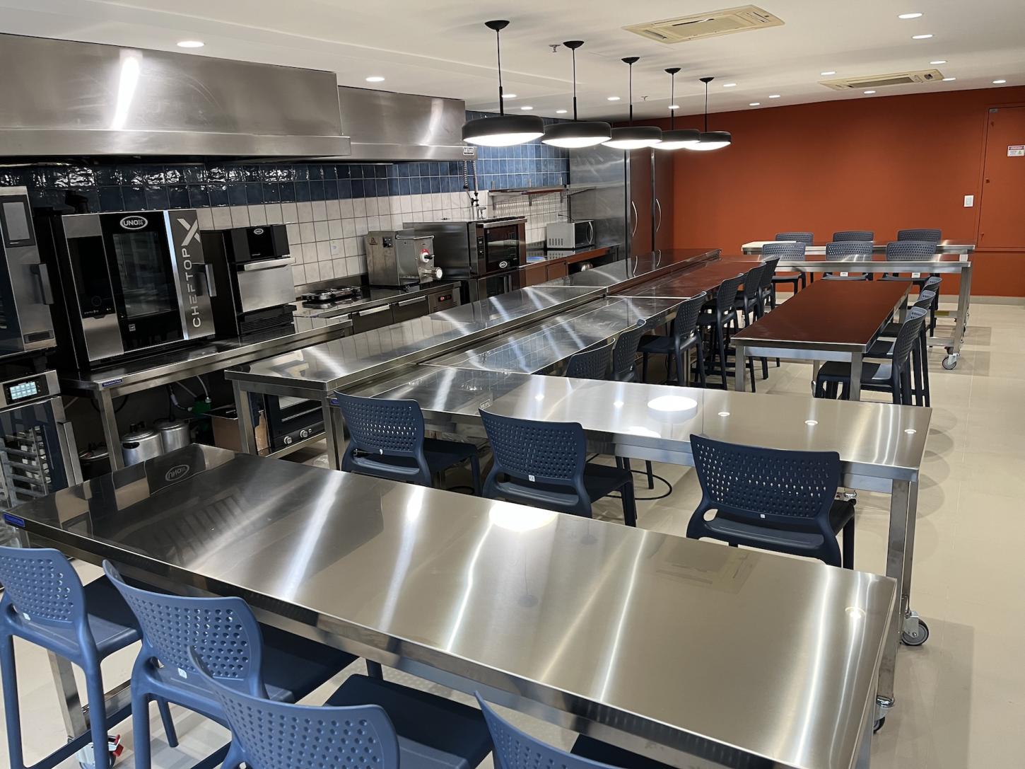 SINDHA inaugura cozinha escola de R$ 1 milhão para formar profissionais e impulsionar a gastronomia gaúcha