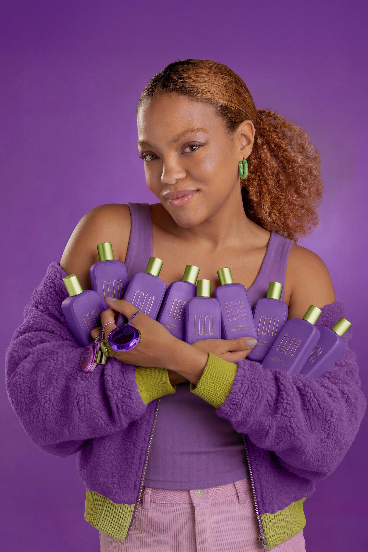 O Boticário transforma a “baunilha roxa” em protagonista de nova fragrância