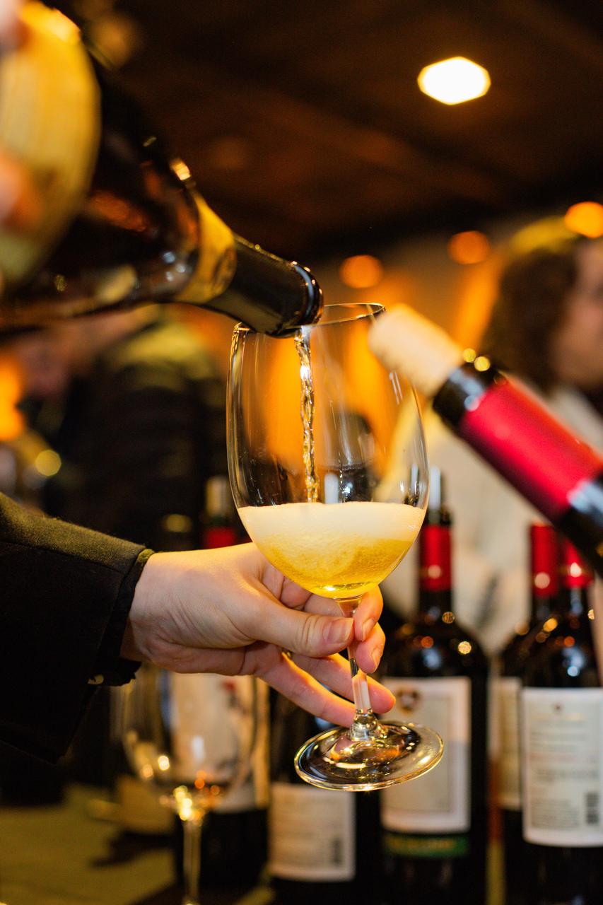 Wine Tasting Porto a Porto 2026 reúne mais de 400 convidados em uma viagem pelos grandes sabores do mundo