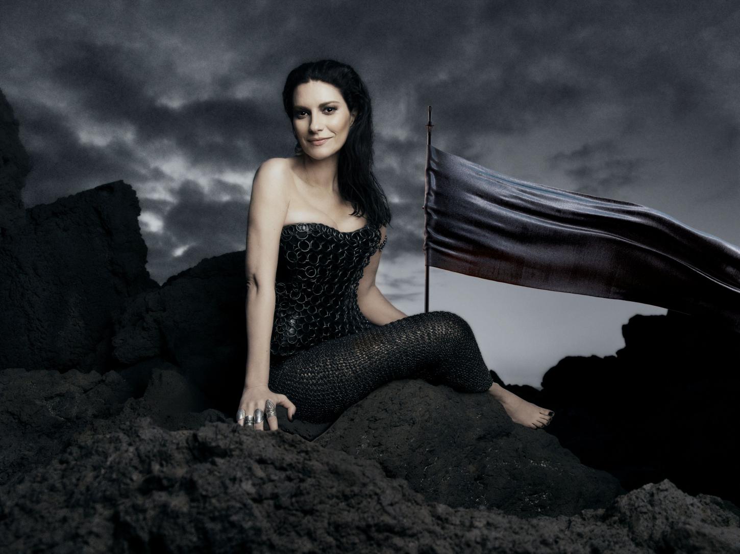 Laura Pausini retorna a Porto Alegre após 30 anos e ingressos para show no Araújo Vianna já têm setores esgotados