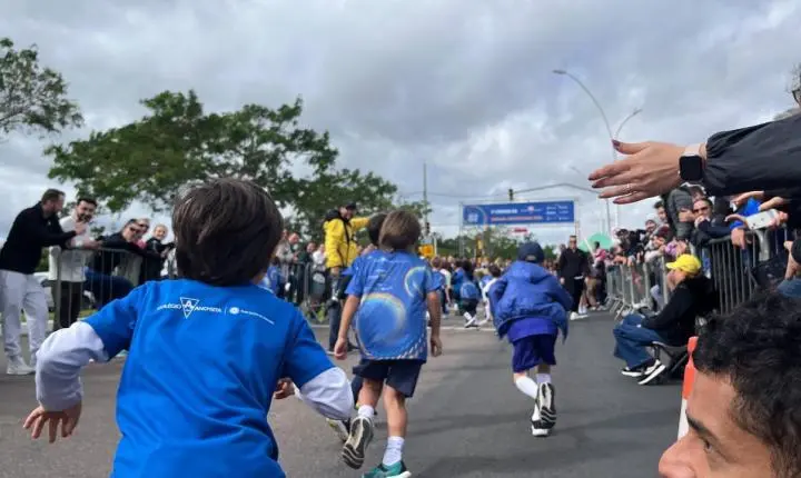 1ª Corrida do Colégio Anchieta reúne cerca de 800 participantes em Porto Alegre