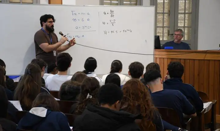 Abertura das inscrições do ENEM intensifica preparação de estudantes para os desafios dos processos seletivos
