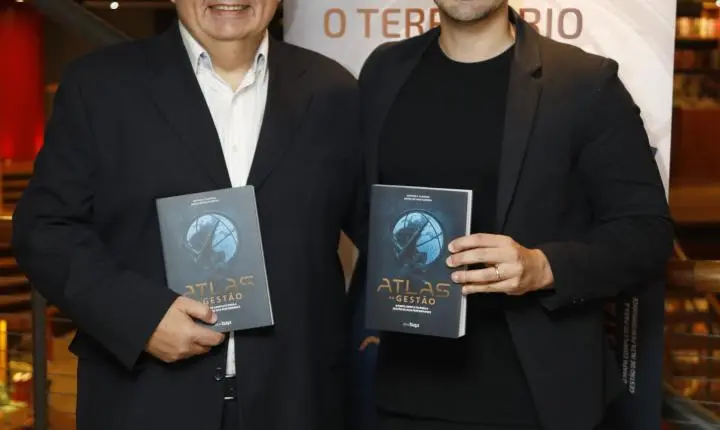 “Atlas da Gestão” lota livraria em Porto Alegre e transforma lançamento em encontro de ideias, liderança e conexões