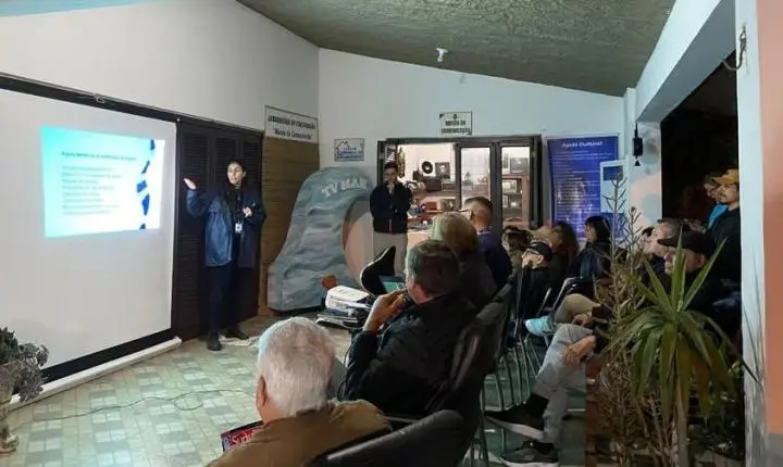 Corsan apresenta obras de esgotamento sanitário a moradores da Zona Nova em encontro realizado na Casa da Comunicação