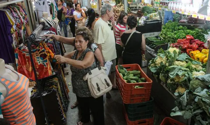 Cortes em auxílios sociais podem gerar retração em cidades do interior
