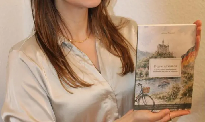Da Logística Global à Literatura: gaúcha transforma experiência internacional em guia para brasileiros na Alemanha