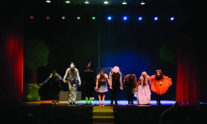 Grupo de Teatro Estudantil Rosariense apresenta “O Mágico de Oz” no Festival Marista de Arte e Cultura