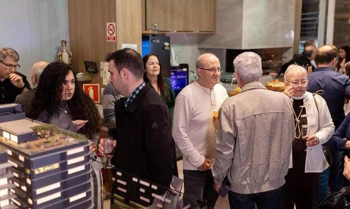 Grupo Pessi, Unimed Porto Alegre e Unicred homenageiam médicos em encontro no Markho Life Complex