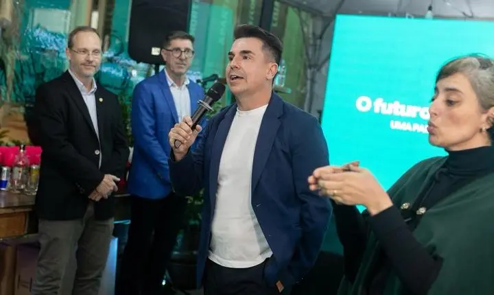 Grupo Pessi, Unimed Porto Alegre e Unicred homenageiam médicos em encontro no Markho Life Complex