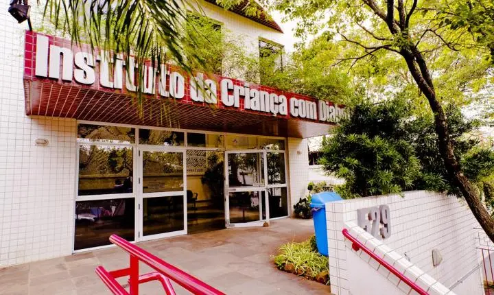Instituto da Criança com Diabetes do RS ultrapassa 500 mil atendimentos e reduz em 94,7% as internações de pacientes acompanhados