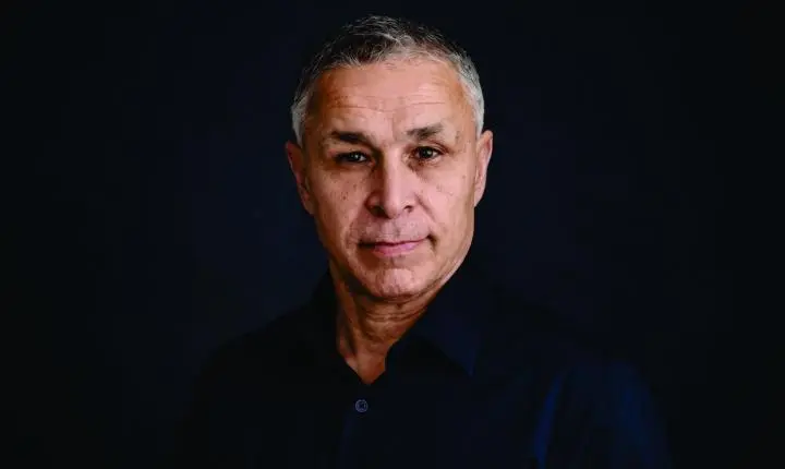 João Mendonça chega a 2026 com uma trajetória política construída em diferentes disputas e escalas do Estado