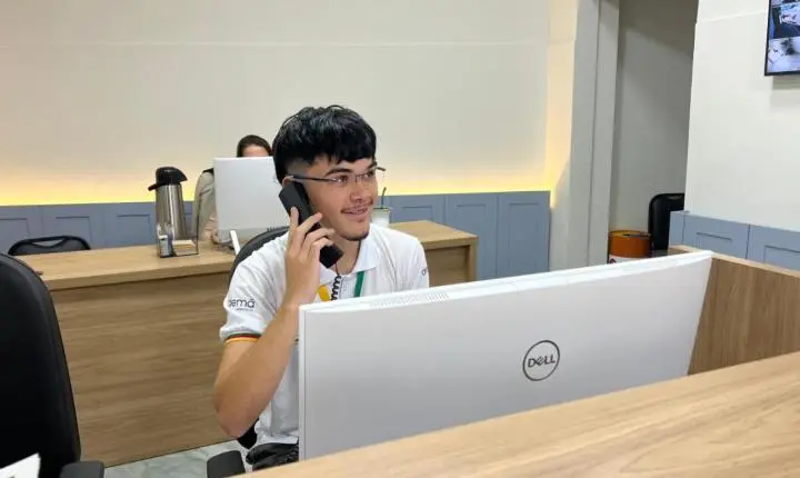 Jovem do Litoral Norte reescreve trajetória após ingressar no Partiu Futuro Reconstrução*