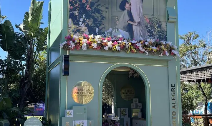 O Boticário celebra o Dia das Mães com experiência sensorial gratuita e brindes no Cais Embarcadero