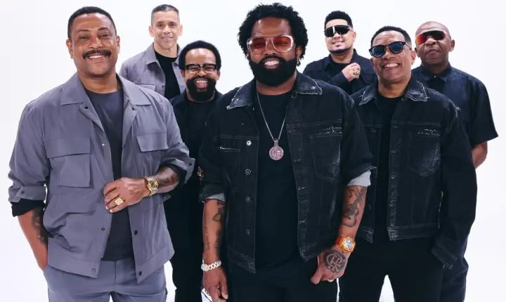 Samba raiz, emoção e história: FLY 51 recebe reencontro épico com Grupo Revelação e Xande de Pilares