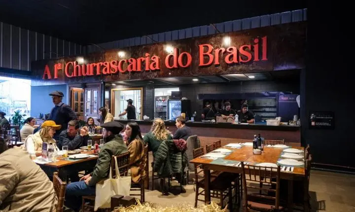 Santo Antônio comemora 91 anos com fogo de chão, livro inédito e inauguração de novo espaço no Parque Assis Brasil