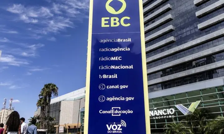 SBT admite erro ao atribuir à EBC falha em propaganda eleitoral