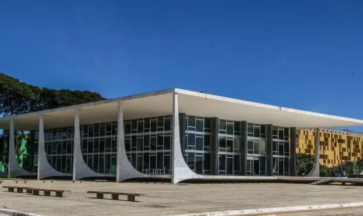 STF valida proibição de devedor contumaz pedir recuperação judicial